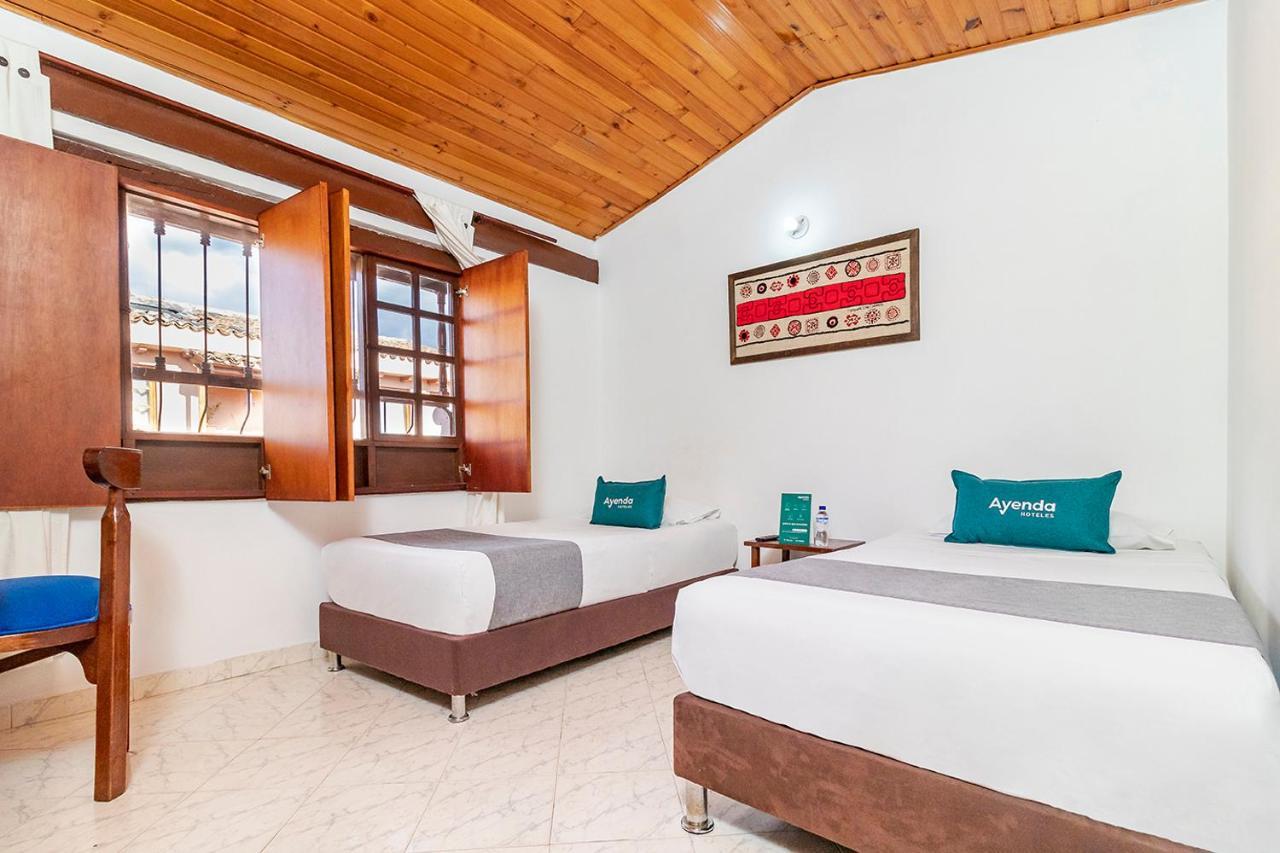 Ayenda Hotel Casona Santa Rosa Chia Luaran gambar
